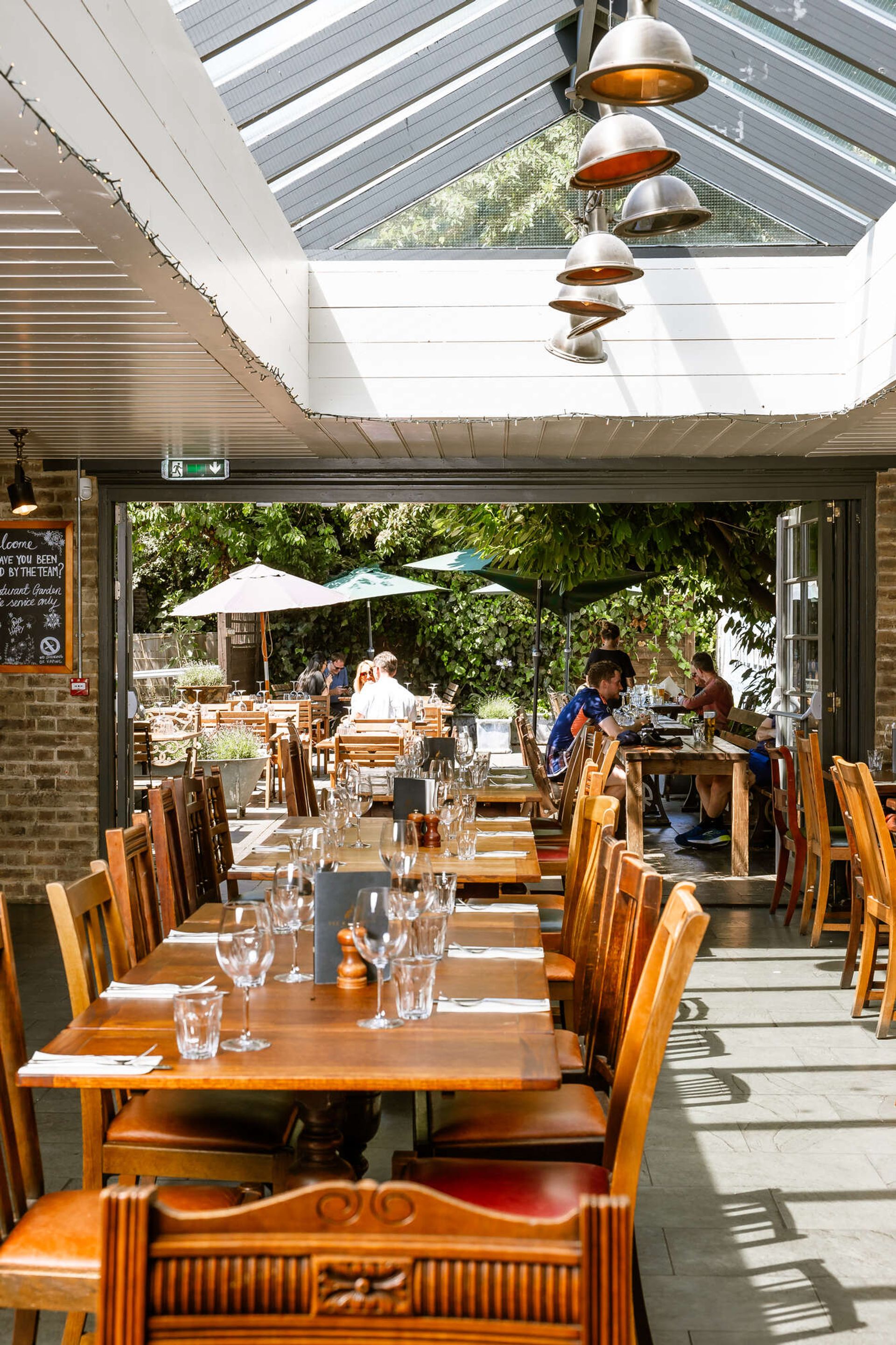 Photo of White Bear, Lambeth